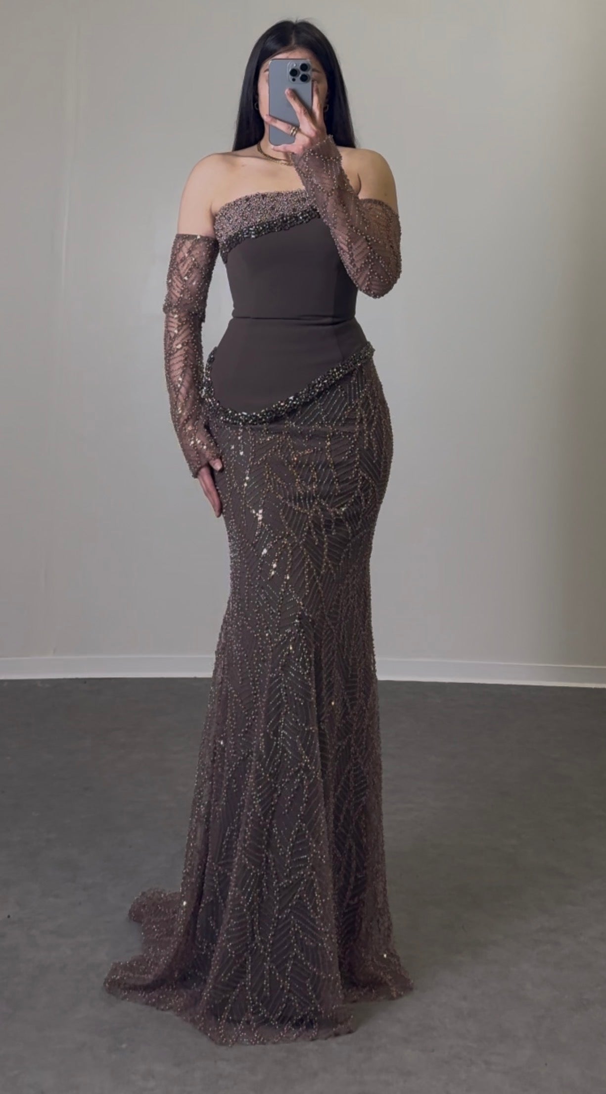Off-Shoulder Maxikleid
