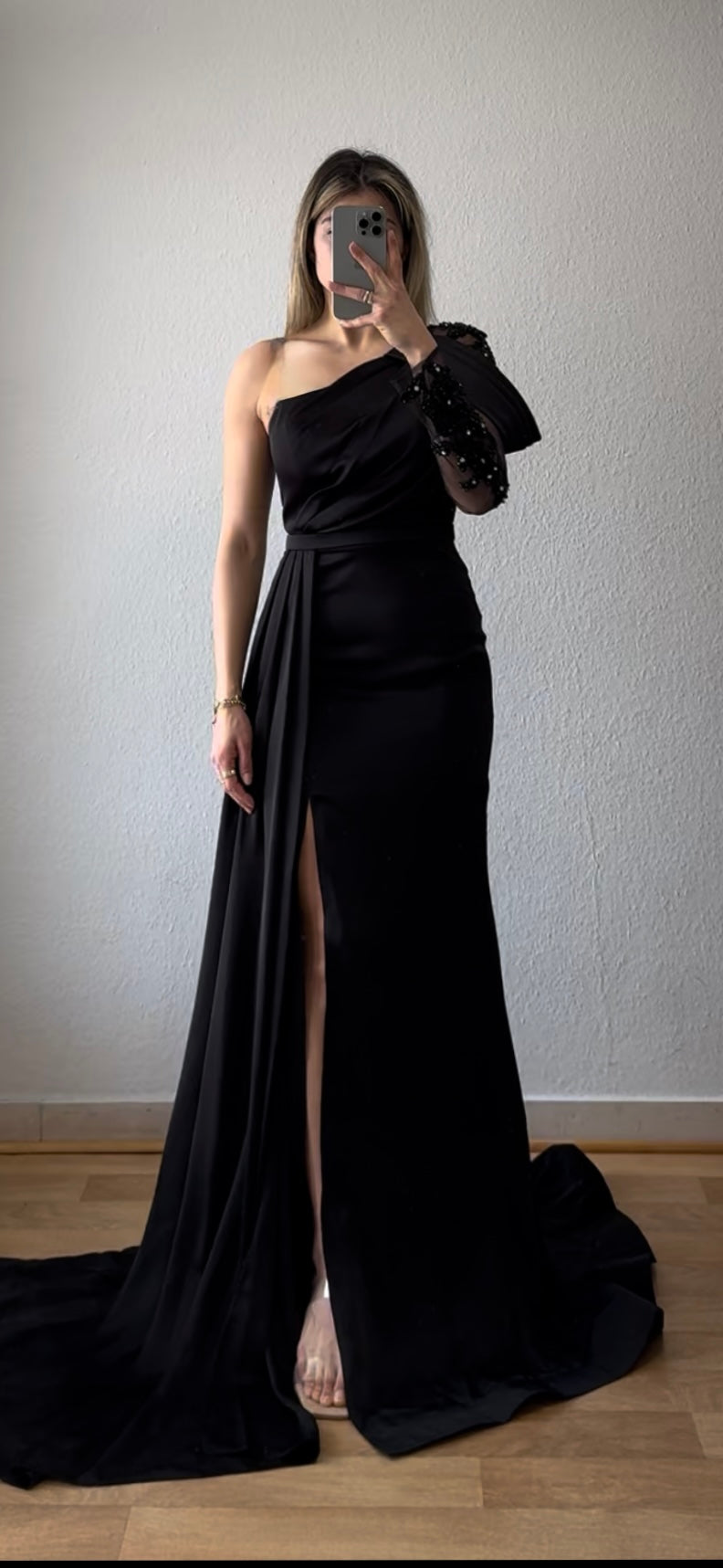 One-Shoulder Maxikleid