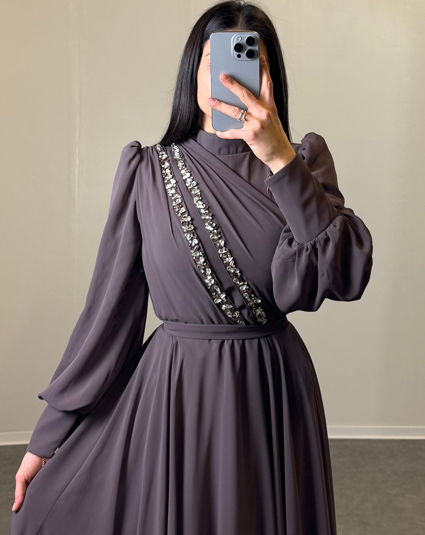 Maxikleid mit Steinchen