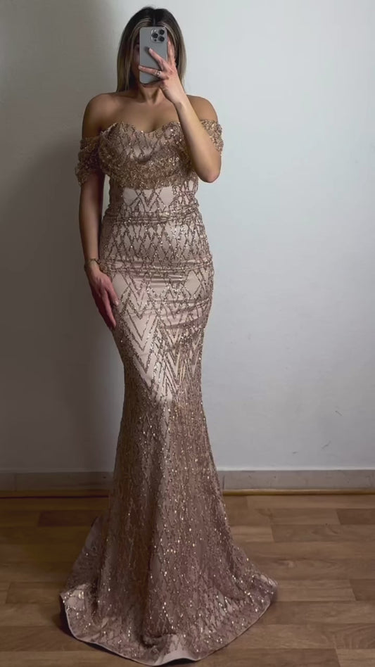 Exclusive Maxikleid Off-Shoulder