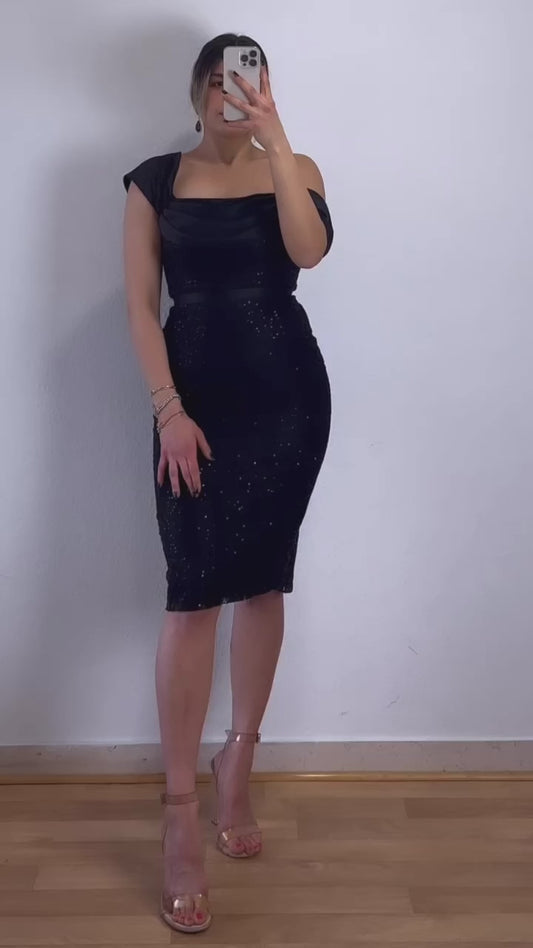 Midikleid  mit Spitzedetails