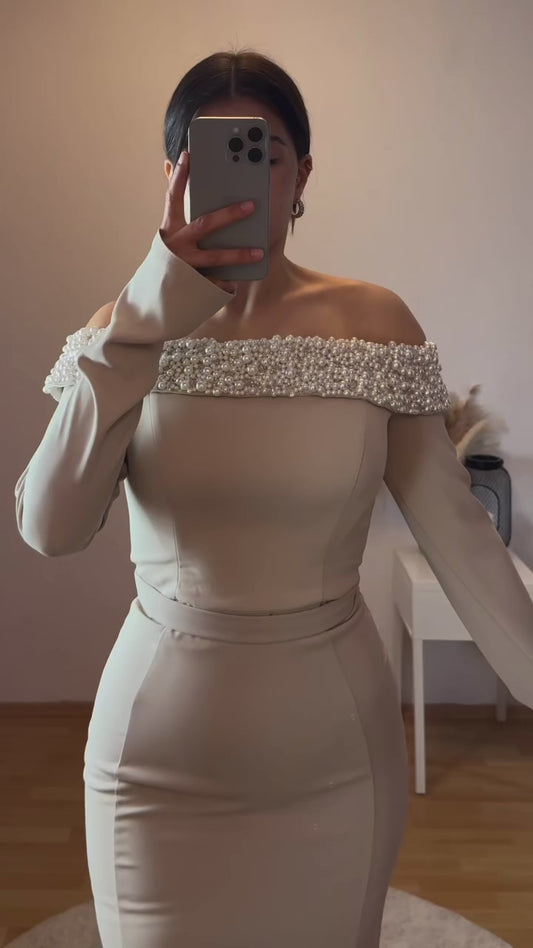 Off-Shoulder Langarmkleid
